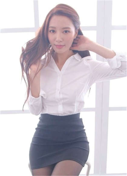 嘴里含着乳儿睡去小说-放荡口述上面吃奶一个下面吃b_偶糖恋事