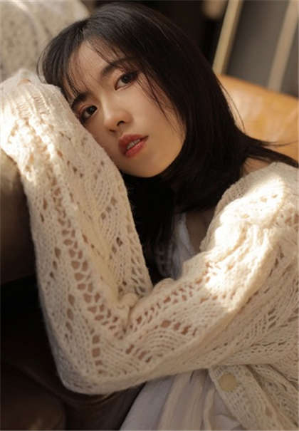 啊…好深-在地铁女的被蹭出了水_偶糖恋事