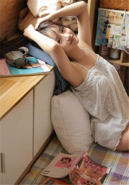 公交车上插进去-房间里动静好大_偶糖恋事