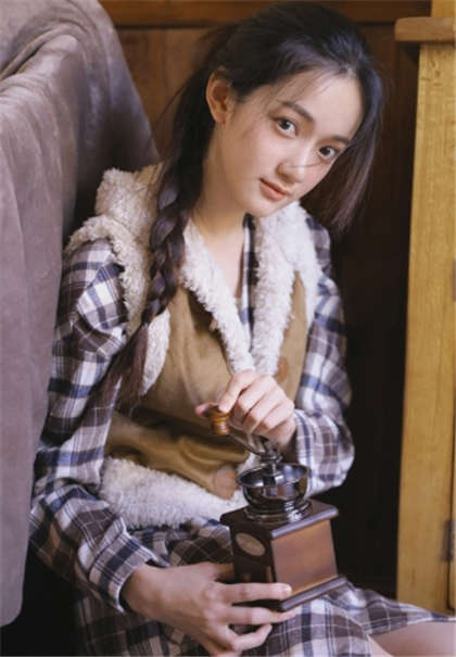 H文在车里-辣文短篇合集公交系列_偶糖恋事