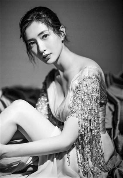 好看有性肉短篇小说-不要弄疼我_偶糖恋事