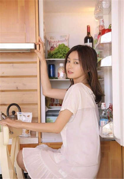 淫荡夫妻交换-巨乳暴奶人妻小说_偶糖恋事