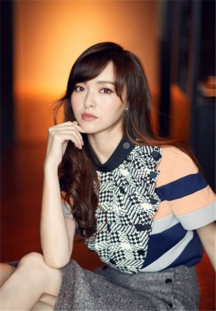 yin荡的高中生活-在水里做的文_偶糖恋事