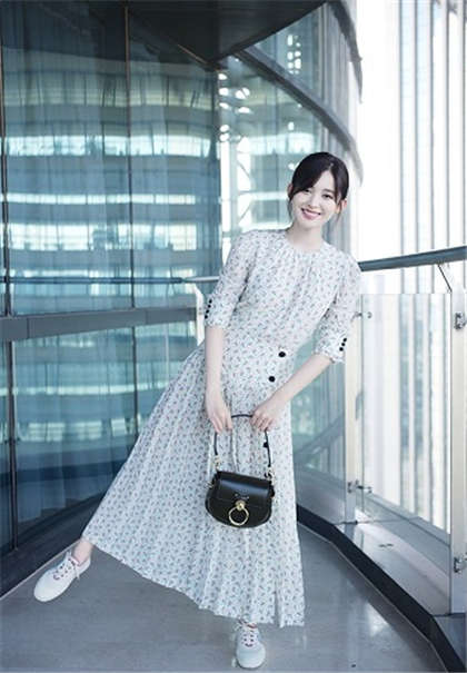 嗯嗯 哦 啊 快点-硬粗大长插公交_偶糖恋事