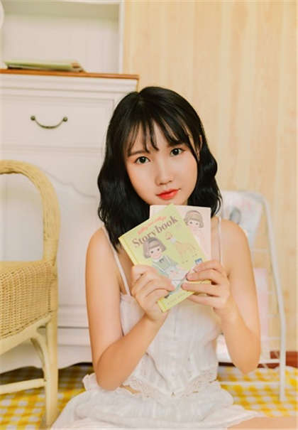 我的污表组文章-让女同桌帮我给我口_偶糖恋事