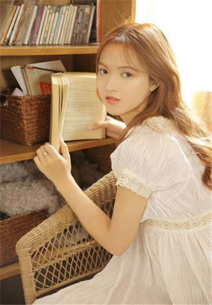 下面塞东西小说-厨房征服贵妇秦风英_偶糖恋事