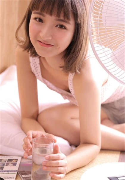 办公室做啊污文-用力挺进她_偶糖恋事