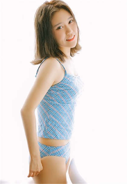 同桌的大奶子-当面强暴_偶糖恋事