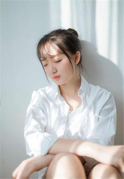 很黄很肉很色的小说-黄的让人看到湿_偶糖恋事