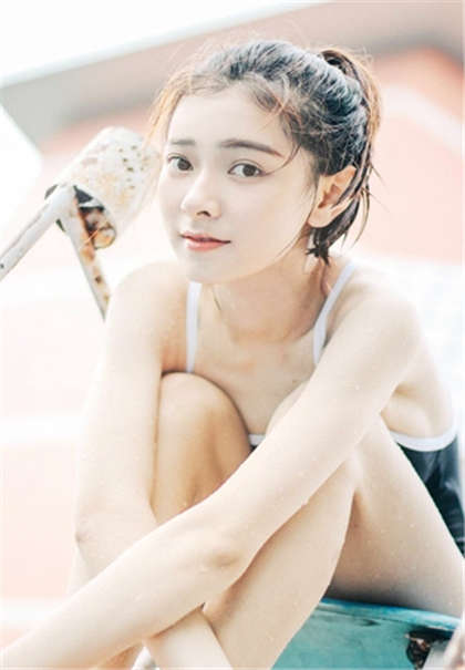 我被同桌在教室里狂做txt-风流龙少_偶糖恋事