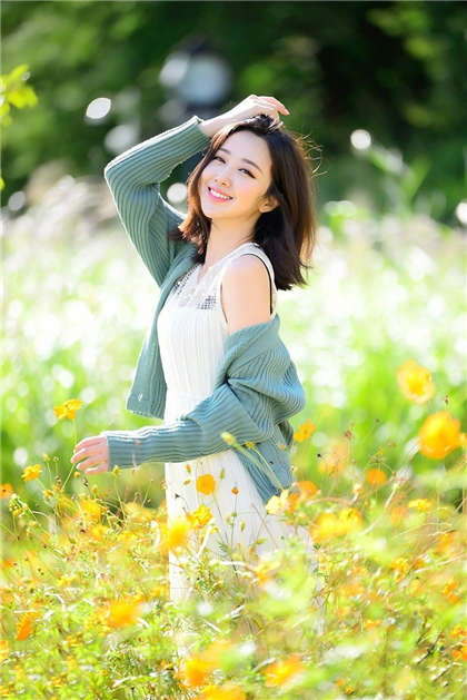 扯下肚兜-每一章都污污的快穿文_偶糖恋事