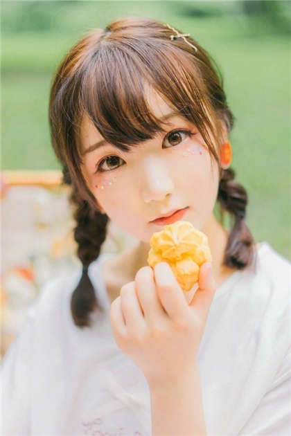 材婉馨的大学生活-含着奶头下面湿透了_偶糖恋事