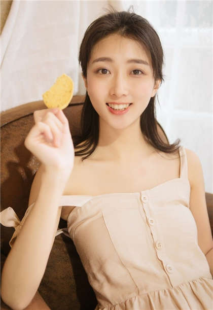 老师和学生污文-h文小说_偶糖恋事