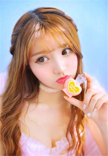 穿越小黄文之后-被张耀东征服的同学_偶糖恋事