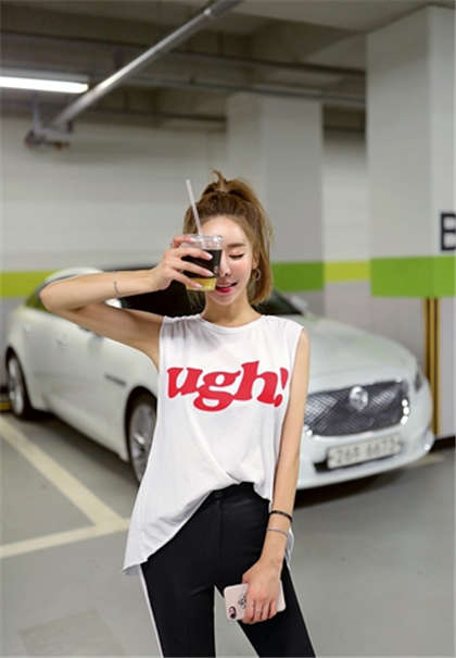 白洁嗯哦水真多嗯哦少妇-宝贝你水真多浪点_偶糖恋事