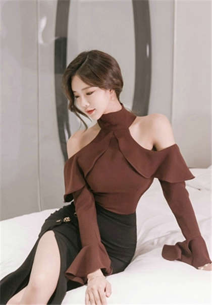 我和老师的暧昧-小黄书内容一秒让你流水_偶糖恋事