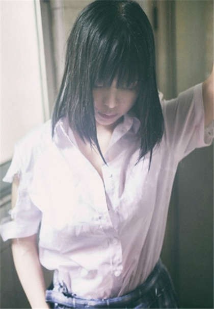 嗯不要太大了-两个老头一看贝我就吃我的奶_偶糖恋事