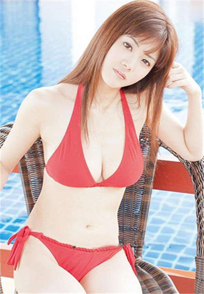 堵住不准流出h文-美女被同桌扯奶罩摸下面_偶糖恋事