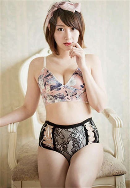 百合,多肉小说-好看的肉肉高辣文_偶糖恋事