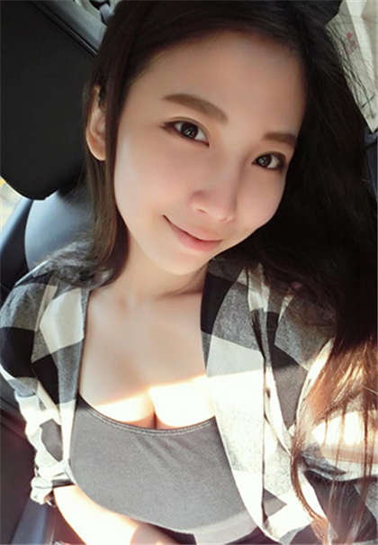 性诱惑描述,大尺度乱-很黄很肉很刺激的小说在线阅读_偶糖恋事