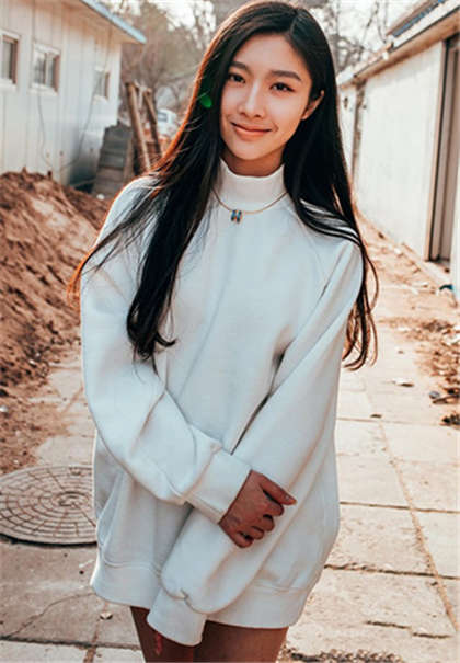 女友和别的男人 小说-把人说湿_偶糖恋事