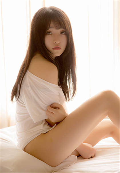 滑滑湿湿短文-小东西下面咬的可真紧_偶糖恋事