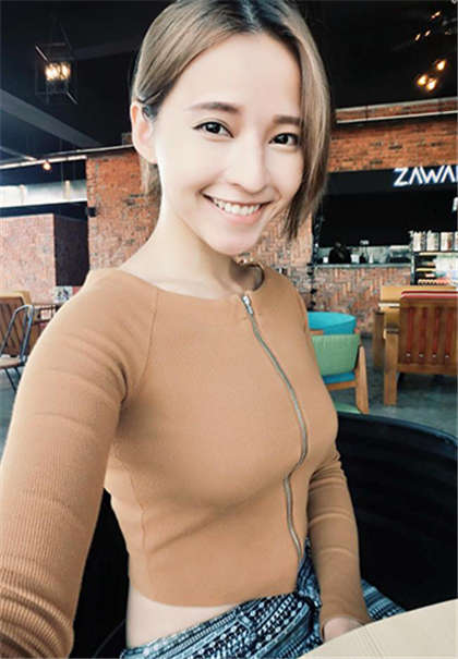 老师啪啪学生黄文-好黄的小说立即收看_偶糖恋事