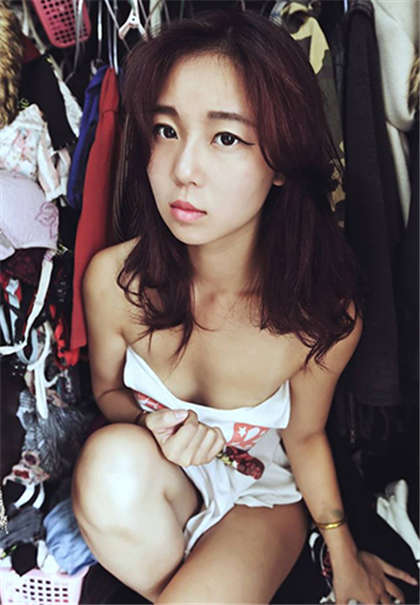 小说肉肉txt-用文字把我弄湿_偶糖恋事