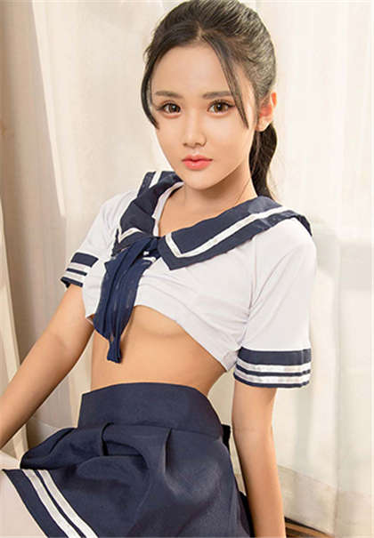 超级污校园小黄文-侍卫嗯嗯公主好紧_偶糖恋事