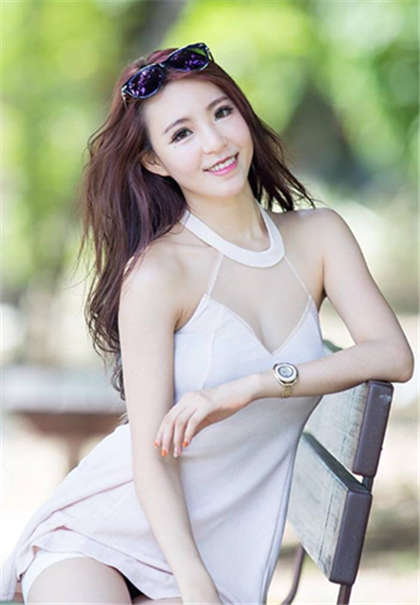 能让人下面湿透的小说-sm贵妇调教俱乐部_偶糖恋事