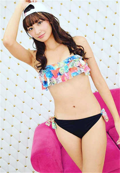 快啊要来了-玩两个少妇女邻居_偶糖恋事