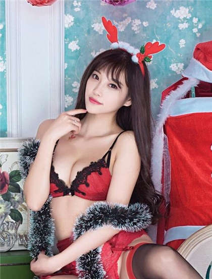 嗯不要太大了-两个老头一看贝我就吃我的奶_偶糖恋事