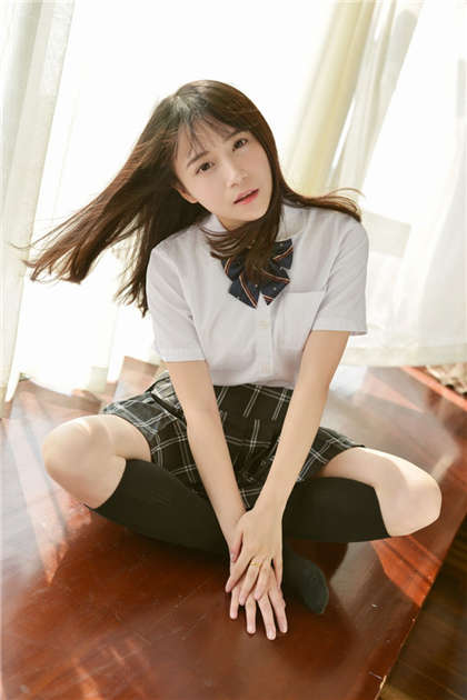 在车上肉肉的小说-瞬间让人下面湿的文字_偶糖恋事