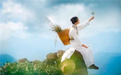 教室和同桌教室里和同桌h-下面就硬了_偶糖恋事