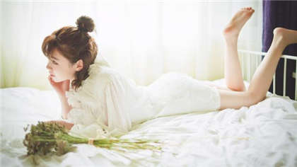 嗯啊轻点-口述公交车上被弄到高潮经历_偶糖恋事