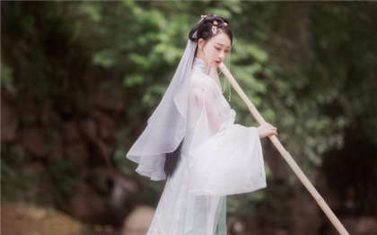 性运动会h文-肉bl总受快穿_偶糖恋事