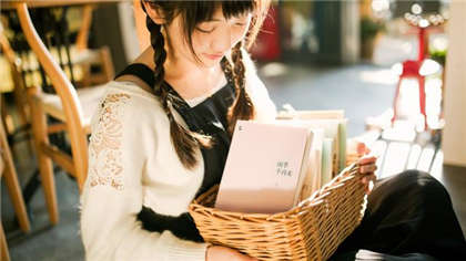 快点,老师好舒服-我和女班主任在办公室_偶糖恋事