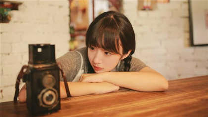 厨房春色征服贵妇-紫萱张开嫩腿校花被直入到流水_偶糖恋事