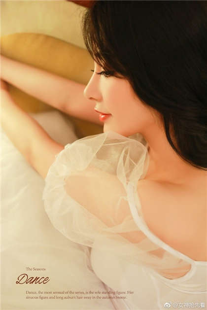 办公室做啊污文-用力挺进她_偶糖恋事