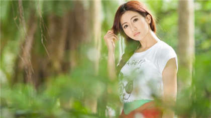 嗯不要太大了-两个老头一看贝我就吃我的奶_偶糖恋事