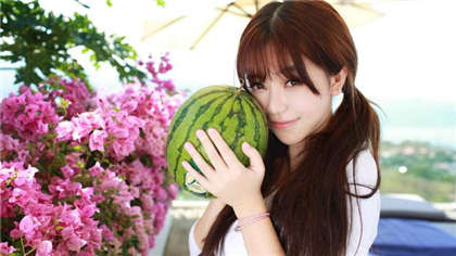 恩恩好大好爽再深一点-我快憋不住了要尿了_偶糖恋事