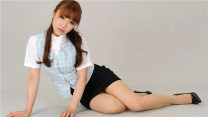 屁股翘起来爸爸要进来歌词-他还用嘴添我的阴道_偶糖恋事