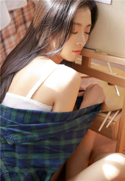 厨房征服高贵贵妇-边吃奶还扎下面_偶糖恋事