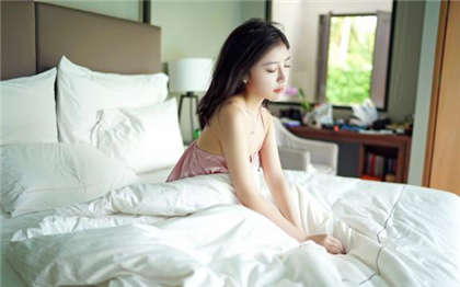 下面放东西的污文推荐-有没有很污看湿的短文_偶糖恋事