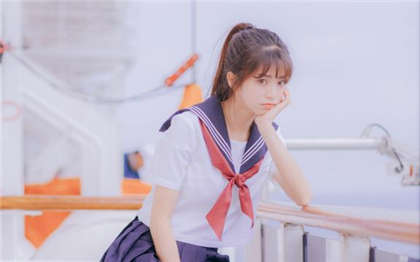 流水黄色的小说-纯肉腐文按摩器_偶糖恋事