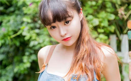 肥白大磨盘老妇女-让两大个男人吃奶_偶糖恋事