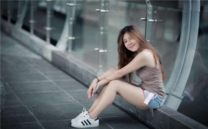 候静 王雪-激情俱乐部_偶糖恋事