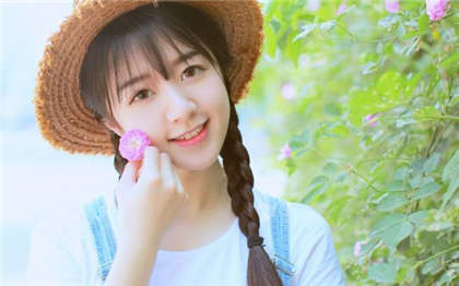 我的污表组文章-让女同桌帮我给我口_偶糖恋事