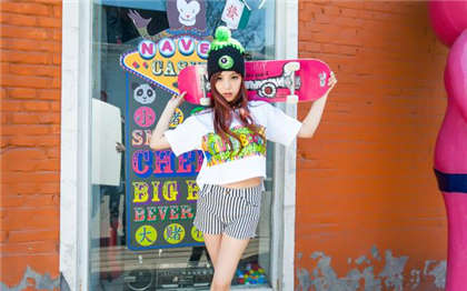 强奸短篇小说-yin荡护士系列合集_偶糖恋事