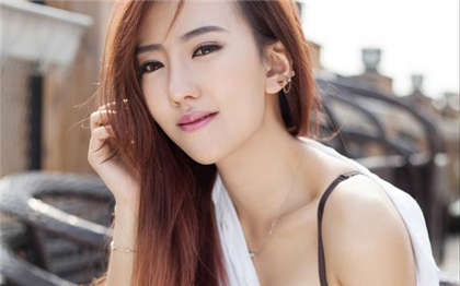 厨房征服高贵贵妇-边吃奶还扎下面_偶糖恋事